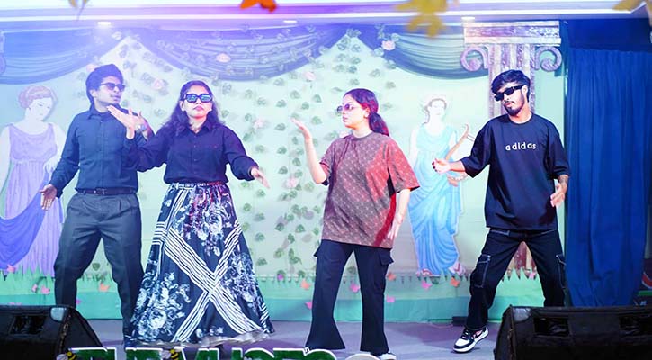 ‘সিআইইউর শিক্ষার্থীরা সংস্কৃতি ও সৃজনশীলতার ক্ষেত্রেও প্রতিভাবান’